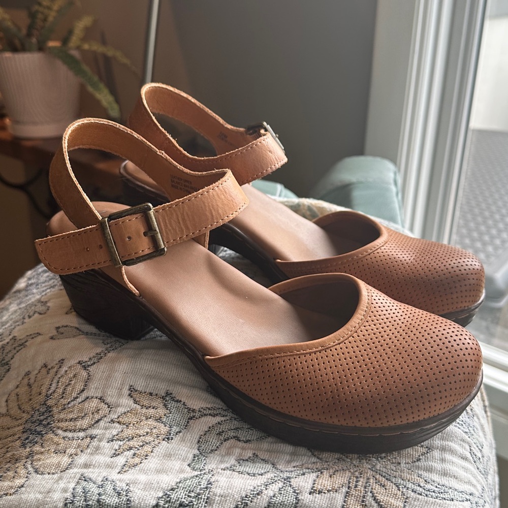 Women's Tan Perforated Mary Jane Clog Sandals